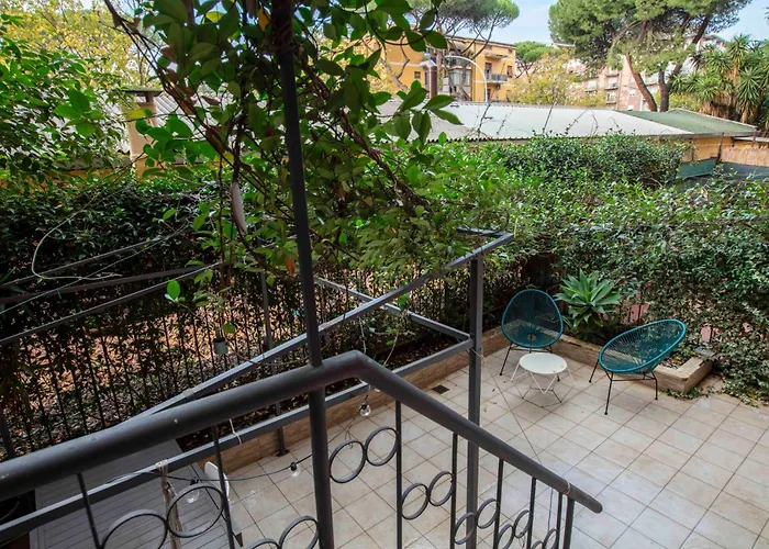 Casa Lucio Sestio Metro A * Roma